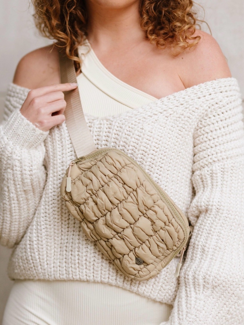 NWT Modern + Chic Atlas Quilted Belt Bag